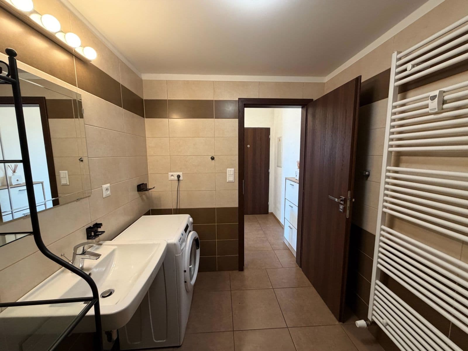 Pronájem bytu 2+kk 49 m², Jankovcova, Praha, Praha Pronájem bytu 2+kk 49 m², Jankovcova, Praha, Praha