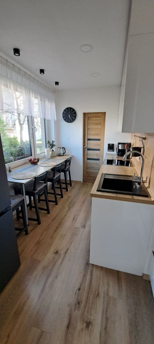 Prodej bytu 3+1 68 m², Na Valech, Chotěboř, Kraj Vysočina Prodej bytu 3+1 68 m², Na Valech, Chotěboř, Kraj Vysočina