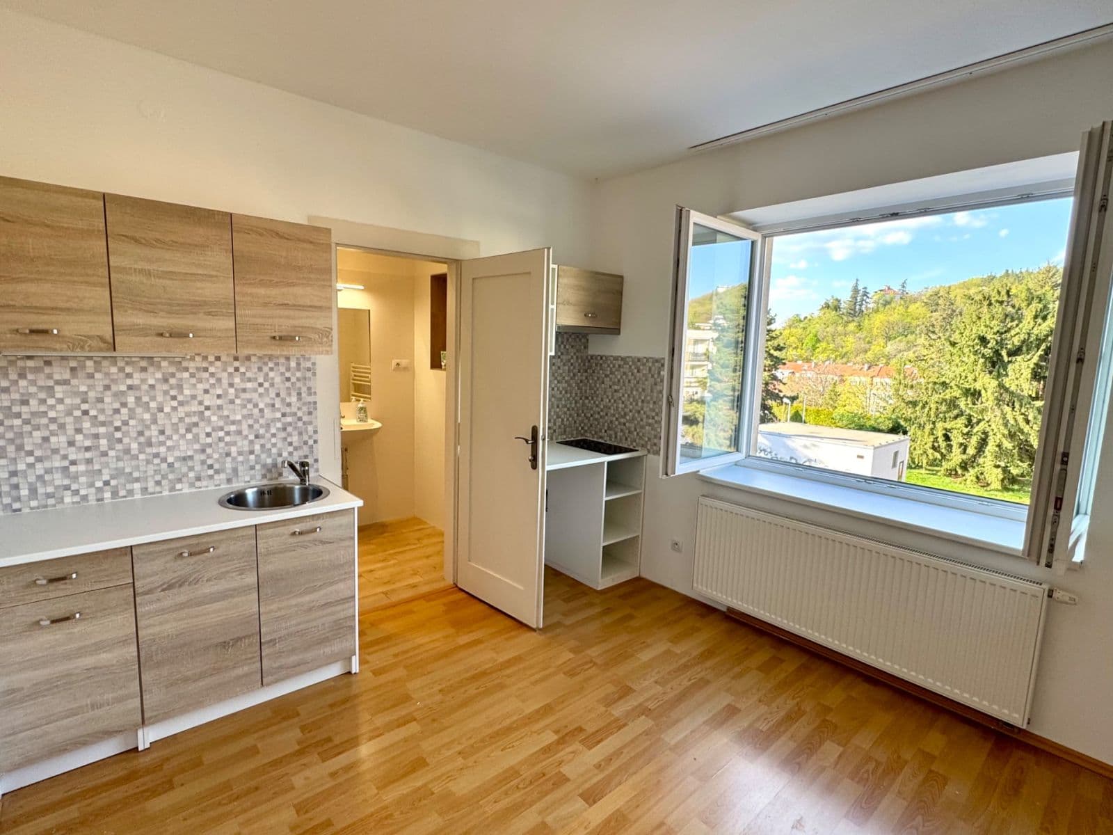 Pronájem bytu 2+kk 42 m², Na Zvoničce, Praha, Praha Pronájem bytu 2+kk 42 m², Na Zvoničce, Praha, Praha