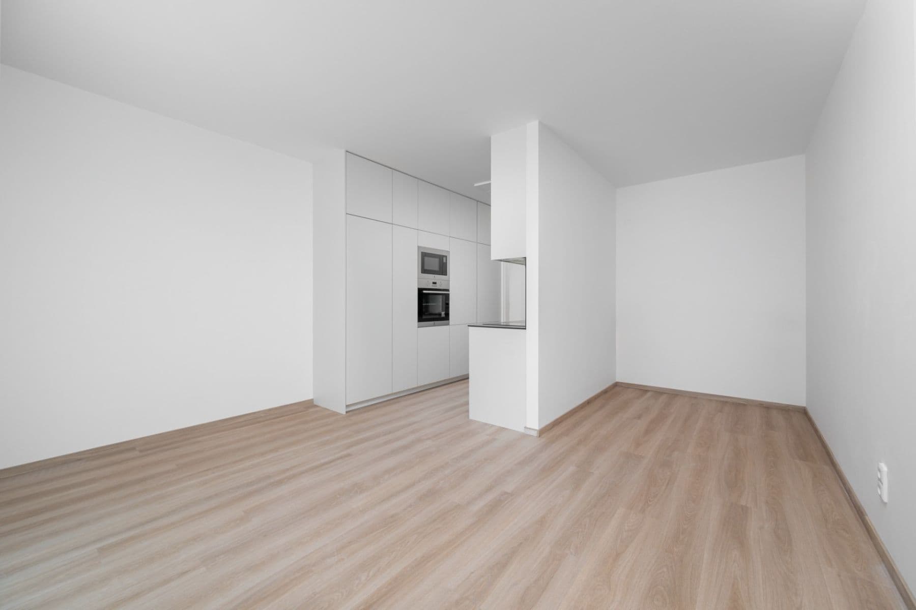 Pronájem bytu 1+kk 42 m², Nová osada, Jablonec nad Nisou, Liberecký kraj Pronájem bytu 1+kk 42 m², Nová osada, Jablonec nad Nisou, Liberecký kraj