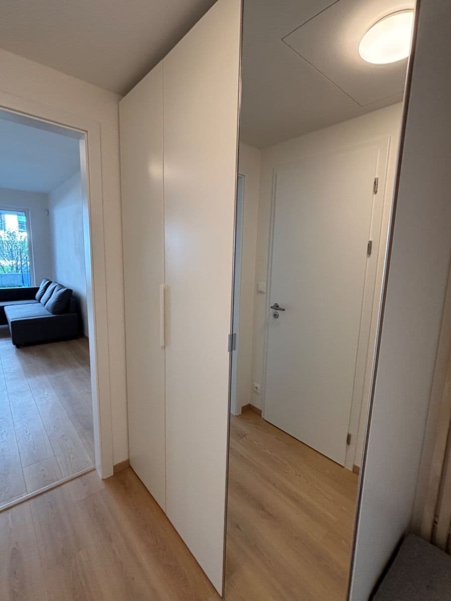 Pronájem bytu 1+kk 33 m², Poděbradská, Praha, Praha Pronájem bytu 1+kk 33 m², Poděbradská, Praha, Praha