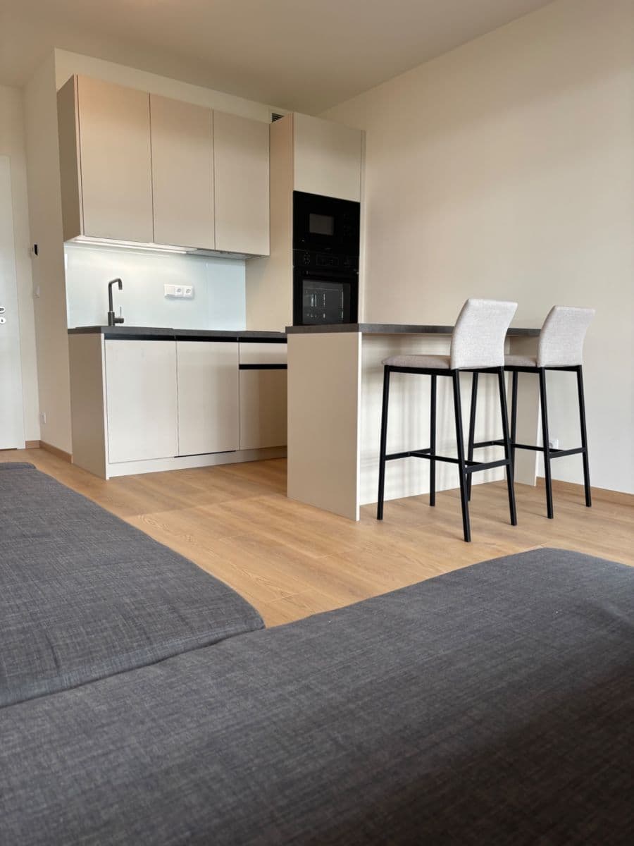 Pronájem bytu 1+kk 33 m², Poděbradská, Praha, Praha Pronájem bytu 1+kk 33 m², Poděbradská, Praha, Praha