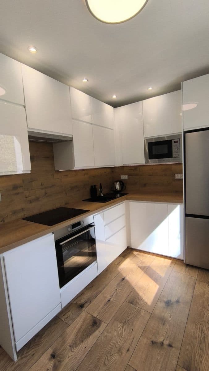Pronájem bytu 3+kk 57 m², Volgogradská, Ostrava, Moravskoslezský kraj Pronájem bytu 3+kk 57 m², Volgogradská, Ostrava, Moravskoslezský kraj