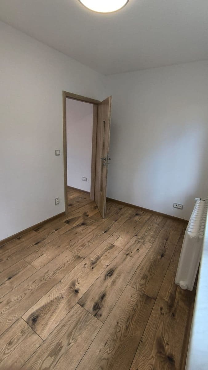 Pronájem bytu 3+kk 57 m², Volgogradská, Ostrava, Moravskoslezský kraj Pronájem bytu 3+kk 57 m², Volgogradská, Ostrava, Moravskoslezský kraj