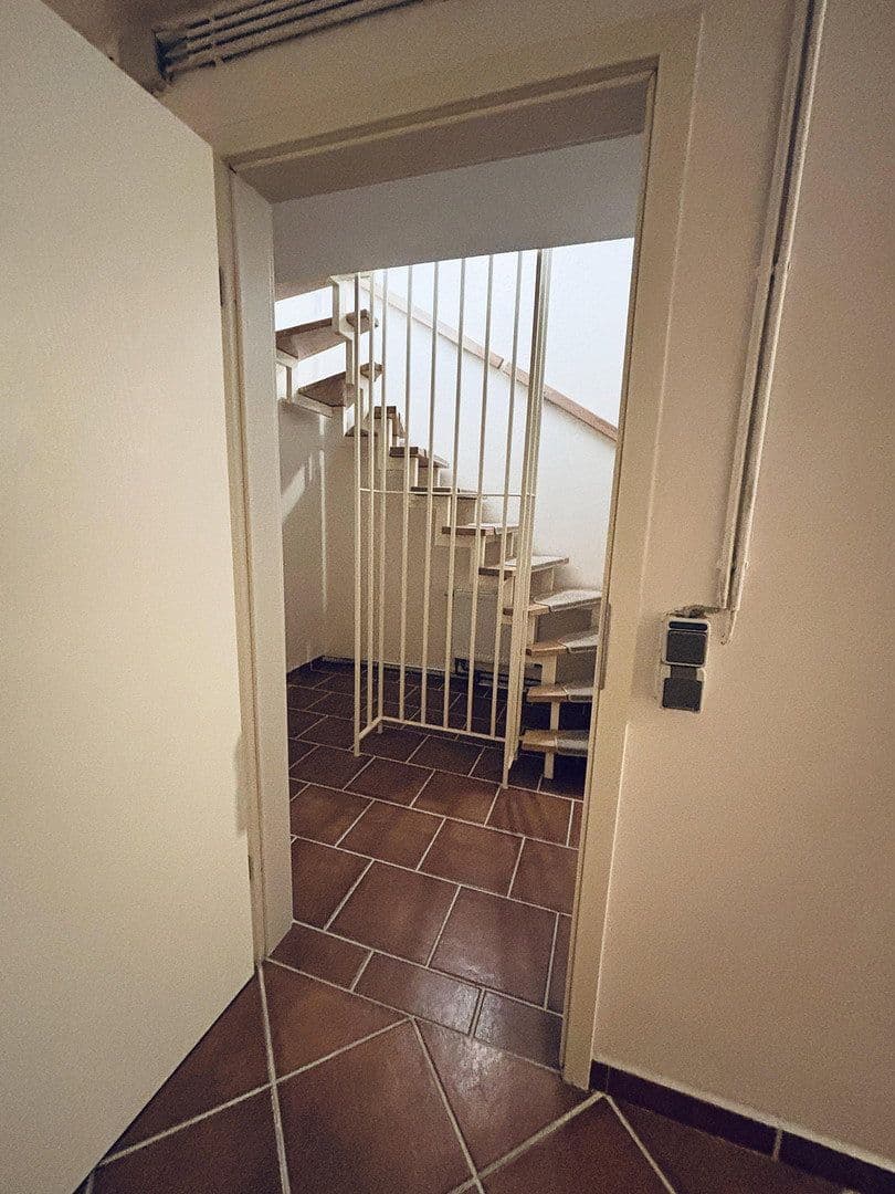 Prodej domu 121 m², pozemek 324 m², Sandstrasse 62, Frechen, Severní Porýní-Vestfálsko Prodej domu 121 m², pozemek 324 m², Sandstrasse 62, Frechen, Severní Porýní-Vestfálsko