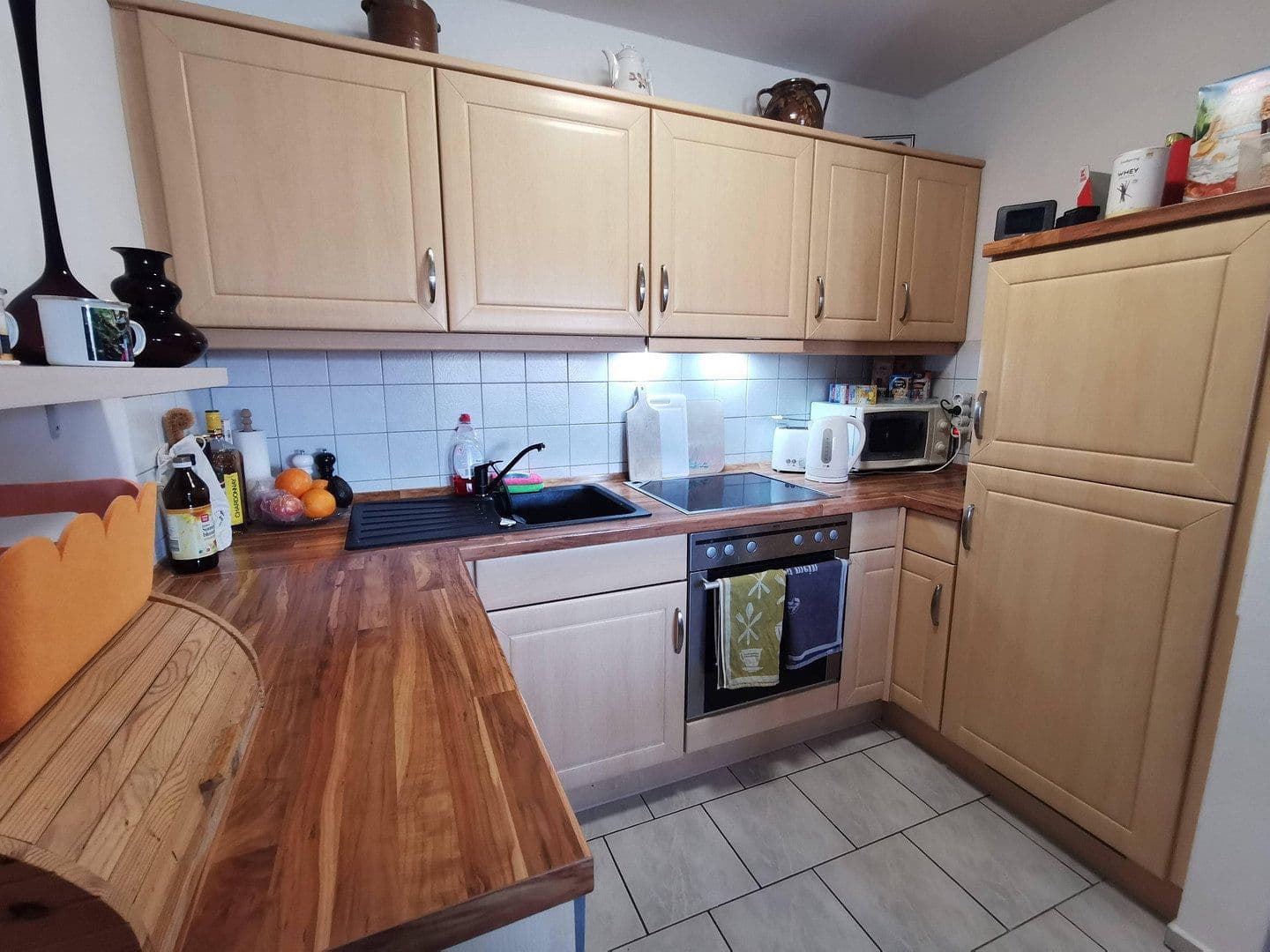 Pronájem bytu 2+1 58 m², Graf-Wiprecht-Strasse 15, Groitzsch, Sasko Pronájem bytu 2+1 58 m², Graf-Wiprecht-Strasse 15, Groitzsch, Sasko