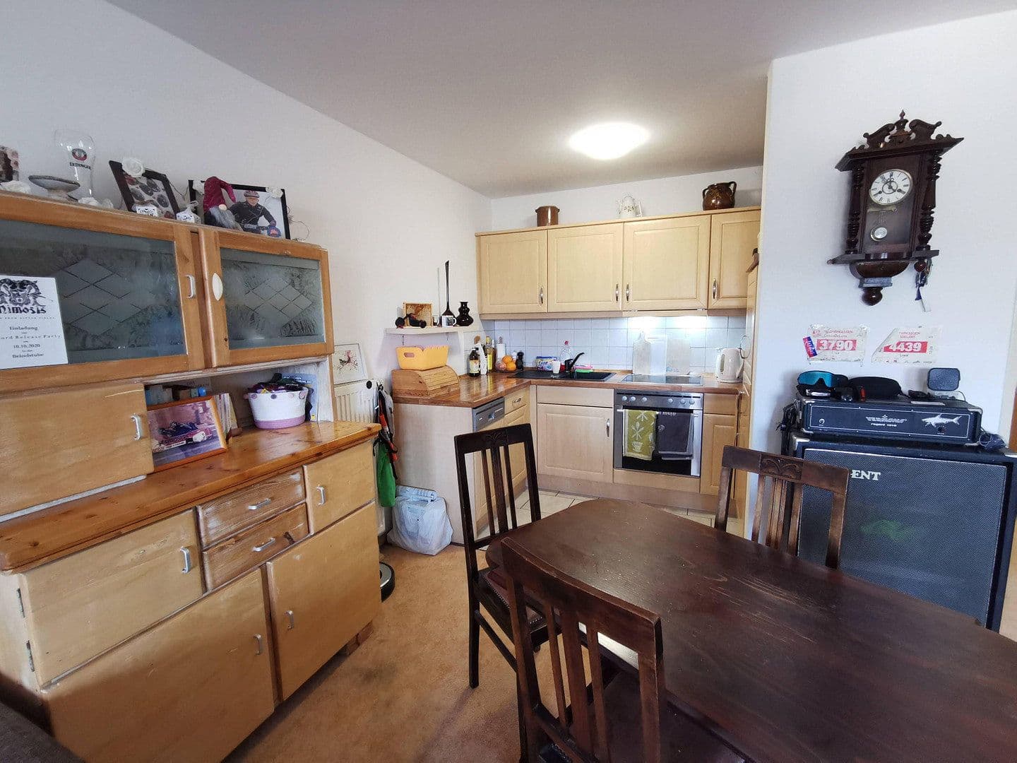 Pronájem bytu 2+1 58 m², Graf-Wiprecht-Strasse 15, Groitzsch, Sasko Pronájem bytu 2+1 58 m², Graf-Wiprecht-Strasse 15, Groitzsch, Sasko