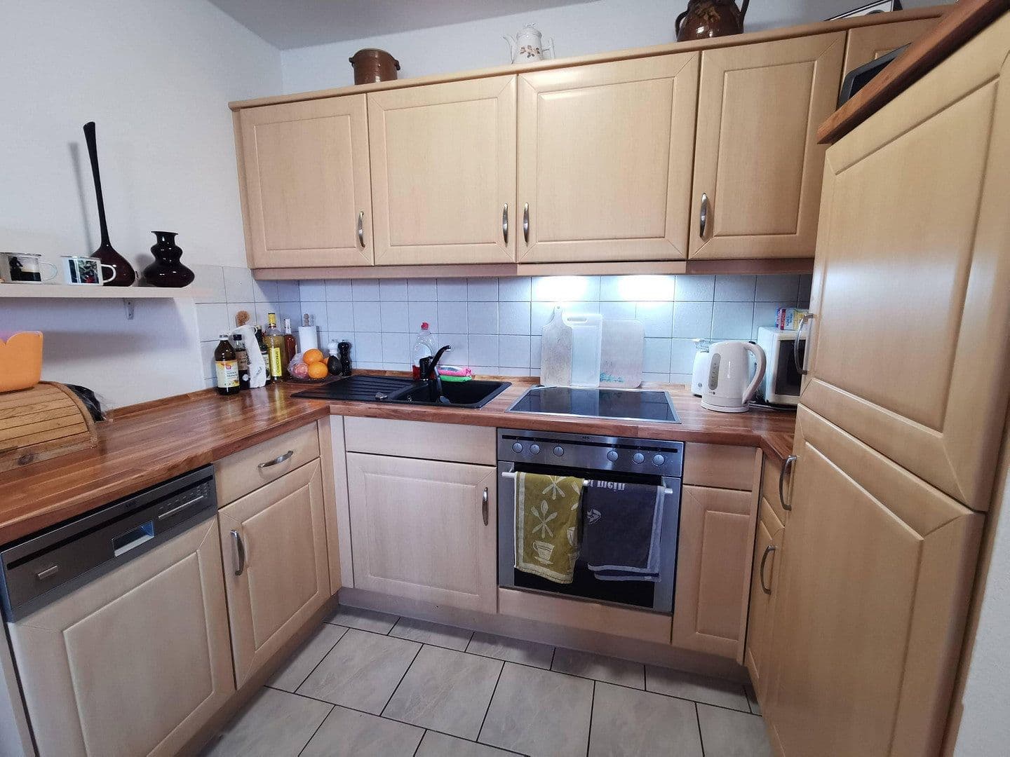 Pronájem bytu 2+1 58 m², Graf-Wiprecht-Strasse 15, Groitzsch, Sasko Pronájem bytu 2+1 58 m², Graf-Wiprecht-Strasse 15, Groitzsch, Sasko