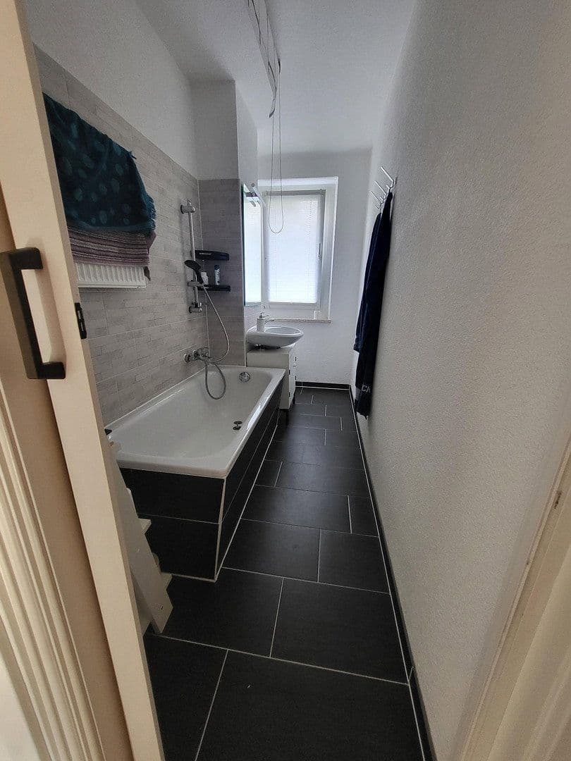 Pronájem bytu 3+1 60 m², Hans-Beimler-Str. 31, Greifswald, Mecklenburg-Vorpommern Pronájem bytu 3+1 60 m², Hans-Beimler-Str. 31, Greifswald, Mecklenburg-Vorpommern