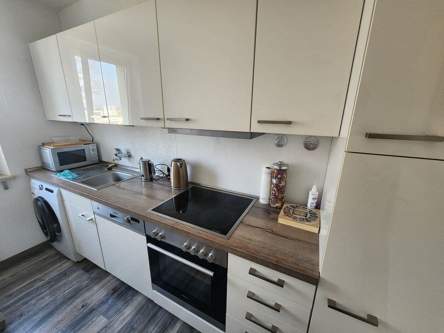 Pronájem bytu 3+1 60 m², Hans-Beimler-Str. 31, Greifswald, Mecklenburg-Vorpommern Pronájem bytu 3+1 60 m², Hans-Beimler-Str. 31, Greifswald, Mecklenburg-Vorpommern