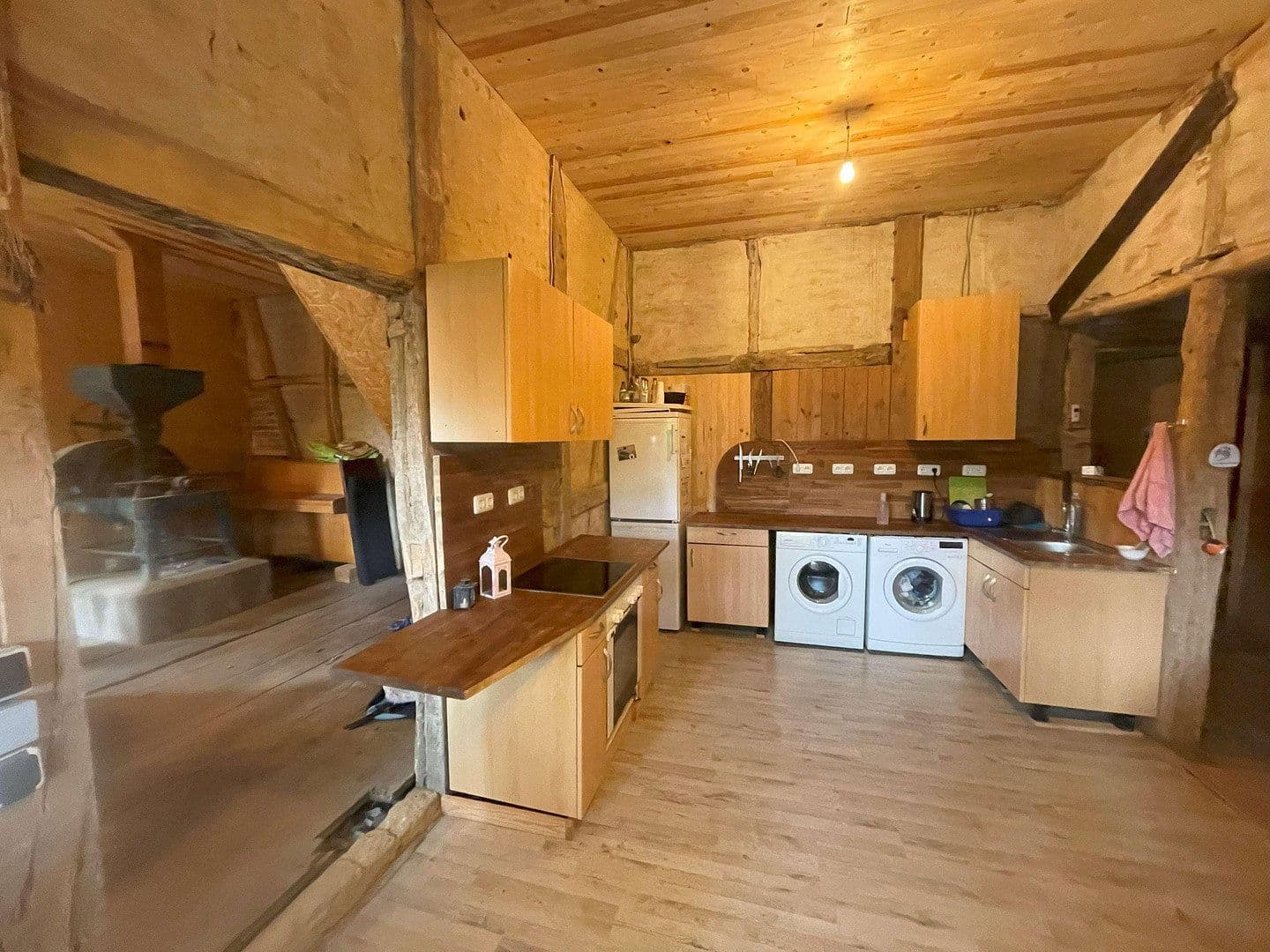 Prodej domu 245 m², pozemek 2.000 m², Rohrstorf 1, Himbergen, Dolní Sasko Prodej domu 245 m², pozemek 2.000 m², Rohrstorf 1, Himbergen, Dolní Sasko