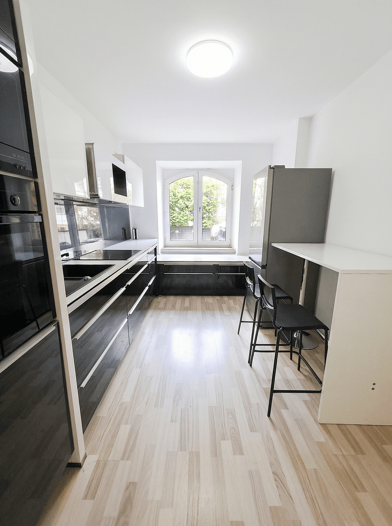 Pronájem bytu 2+1 65 m², Thumenberger Weg 17, Nürnberg, Bavorsko Pronájem bytu 2+1 65 m², Thumenberger Weg 17, Nürnberg, Bavorsko