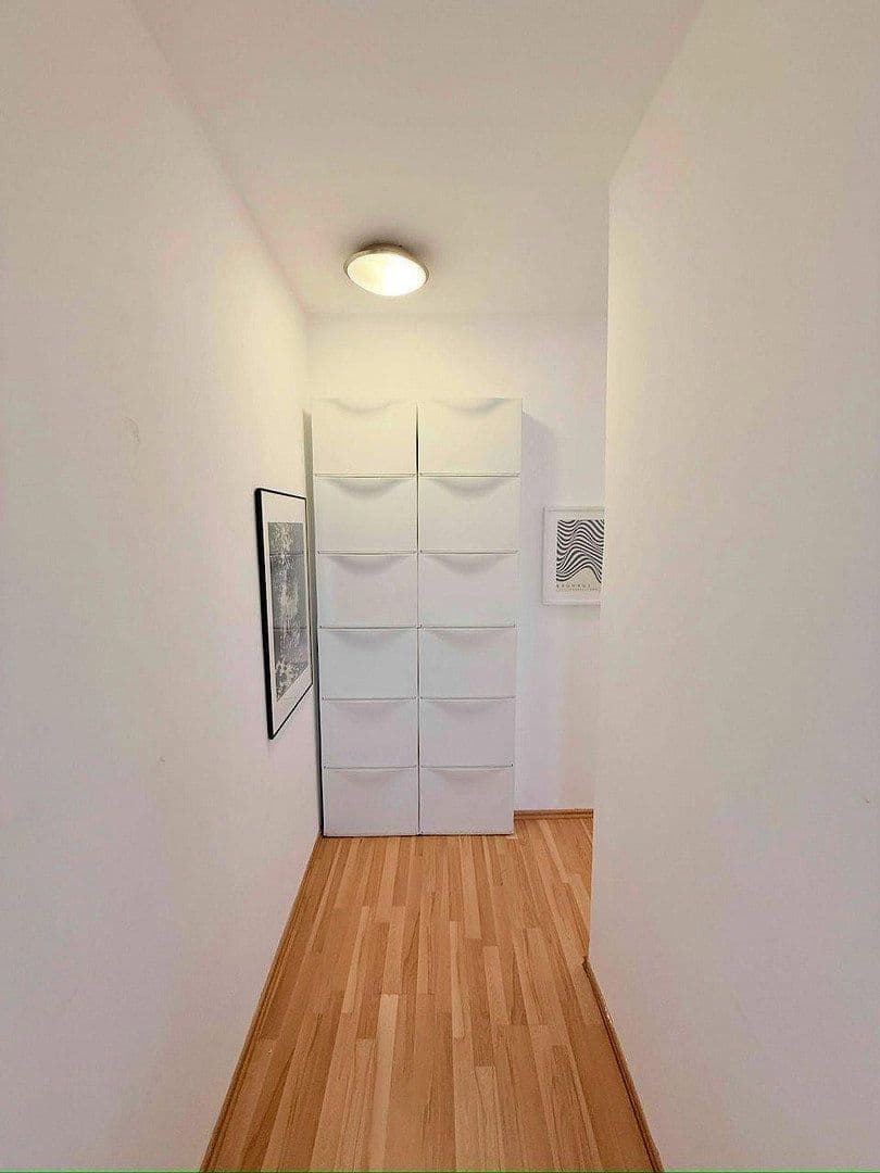 Pronájem bytu 2+1 60 m², Friedrichstraße22, Bonn, Severní Porýní-Vestfálsko Pronájem bytu 2+1 60 m², Friedrichstraße22, Bonn, Severní Porýní-Vestfálsko