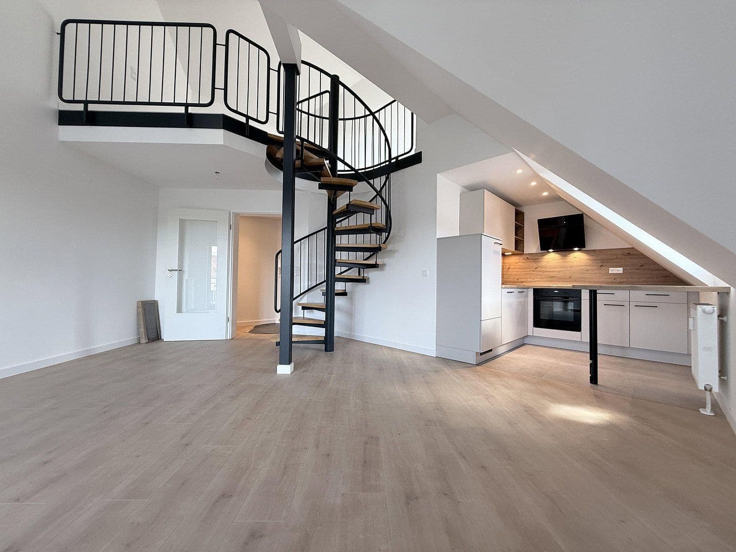 Prodej bytu 2+1 51 m², Coswig, Sasko Prodej bytu 2+1 51 m², Coswig, Sasko