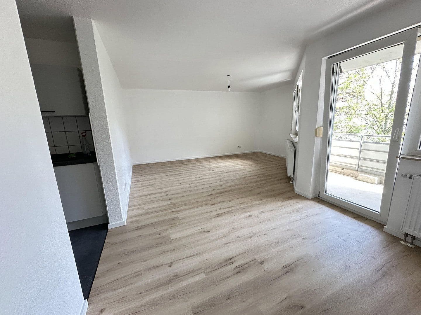 Prodej bytu 4+1 106 m², Wolfringstr. 14, Fürth, Bavorsko Prodej bytu 4+1 106 m², Wolfringstr. 14, Fürth, Bavorsko