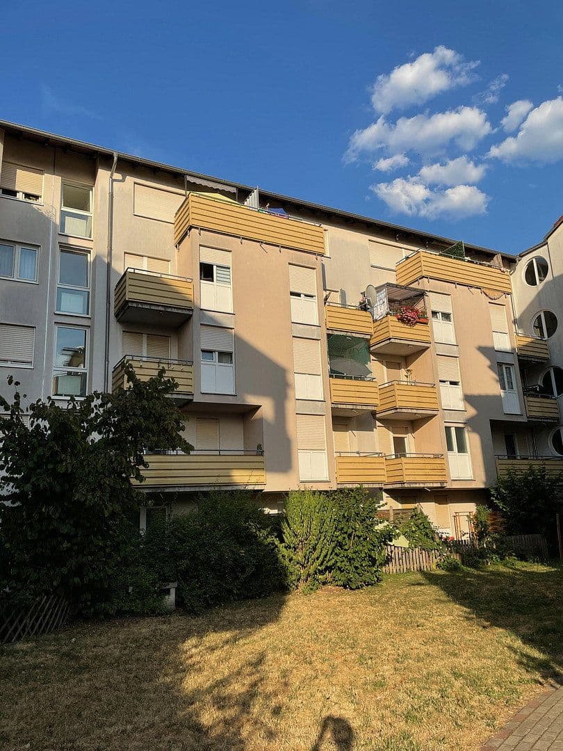 Prodej bytu 4+1 106 m², Wolfringstr. 14, Fürth, Bavorsko Prodej bytu 4+1 106 m², Wolfringstr. 14, Fürth, Bavorsko