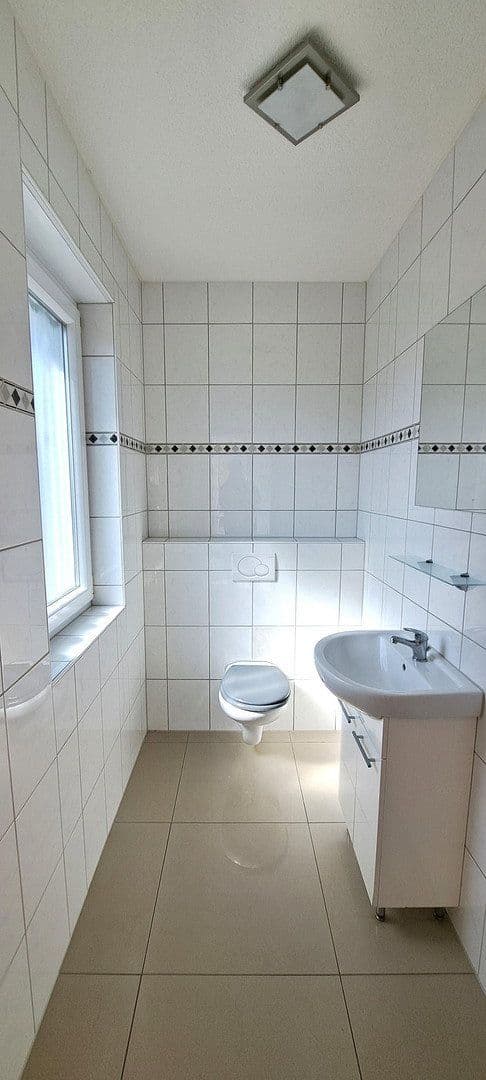 Prodej domu 208 m², pozemek 363 m², In den Langen Ruthen 6, Kaiserslautern, Porýní-Falc Prodej domu 208 m², pozemek 363 m², In den Langen Ruthen 6, Kaiserslautern, Porýní-Falc