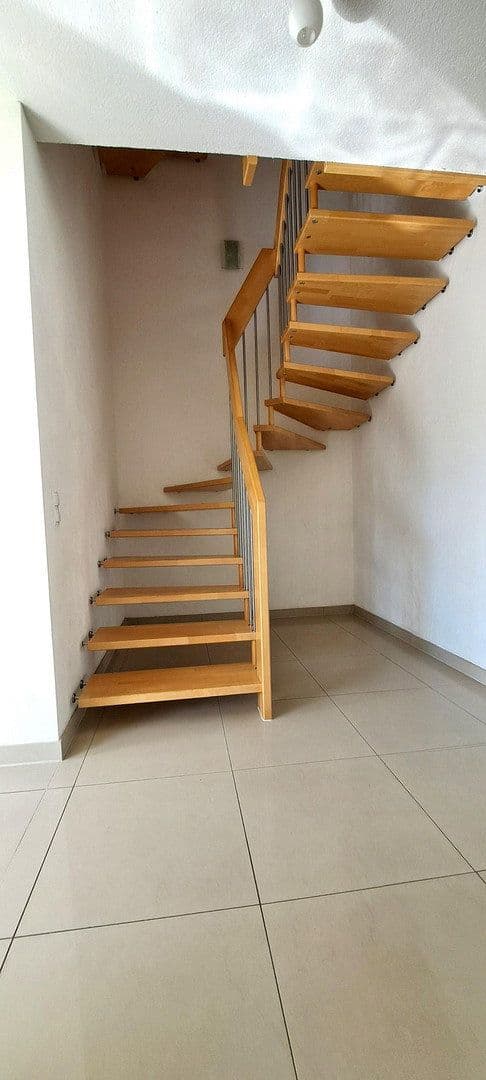 Prodej domu 208 m², pozemek 363 m², In den Langen Ruthen 6, Kaiserslautern, Porýní-Falc Prodej domu 208 m², pozemek 363 m², In den Langen Ruthen 6, Kaiserslautern, Porýní-Falc