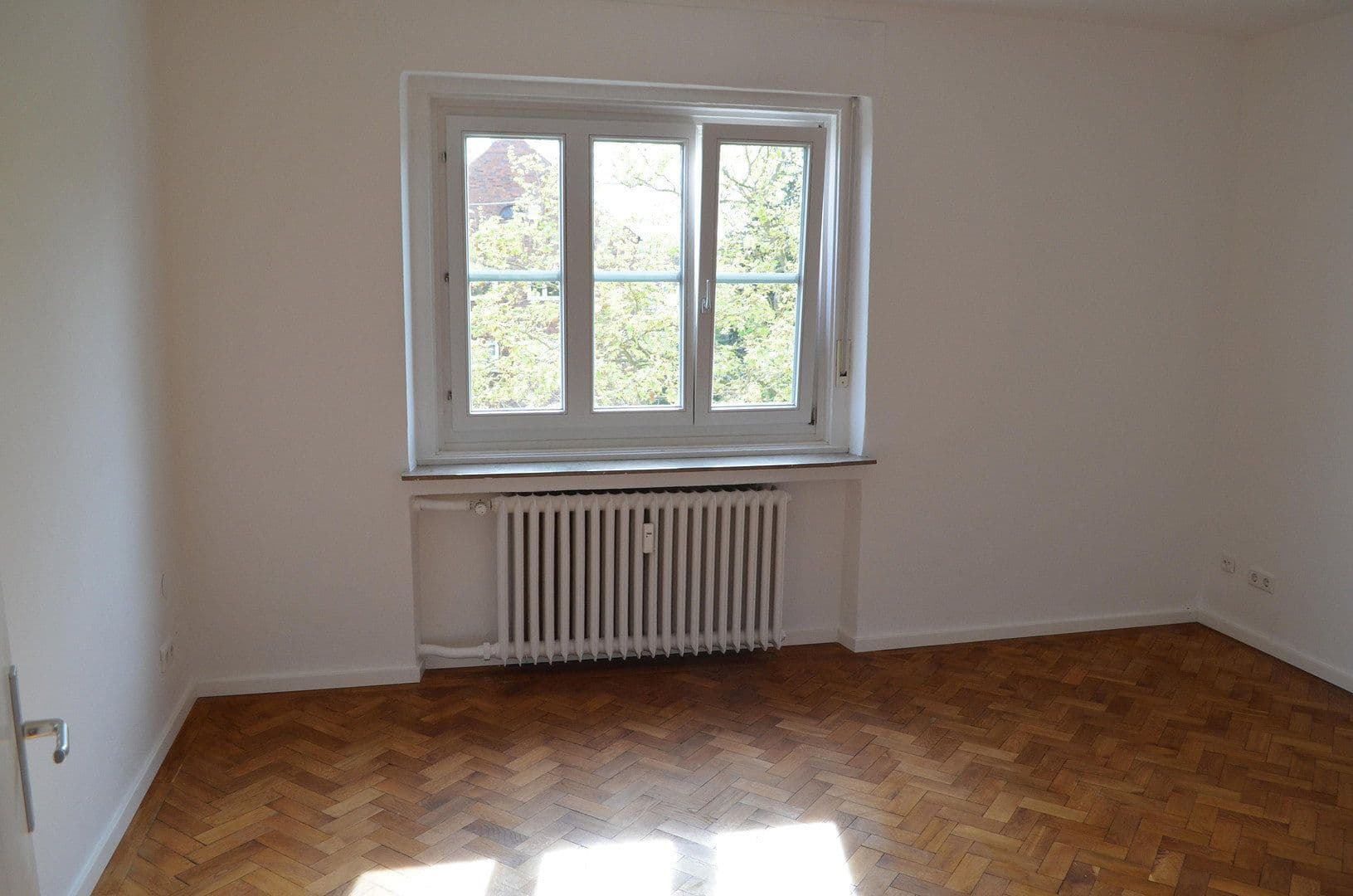 Pronájem bytu 3+kk 101 m², Allersberger Straße 165, Nürnberg, Bavorsko Pronájem bytu 3+kk 101 m², Allersberger Straße 165, Nürnberg, Bavorsko