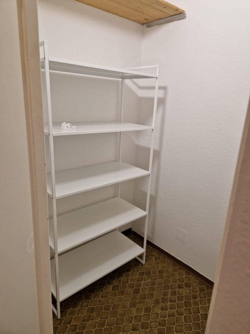 Pronájem bytu 1+1 15 m², Berliner Str. 31, Mainz, Porýní-Falc Pronájem bytu 1+1 15 m², Berliner Str. 31, Mainz, Porýní-Falc