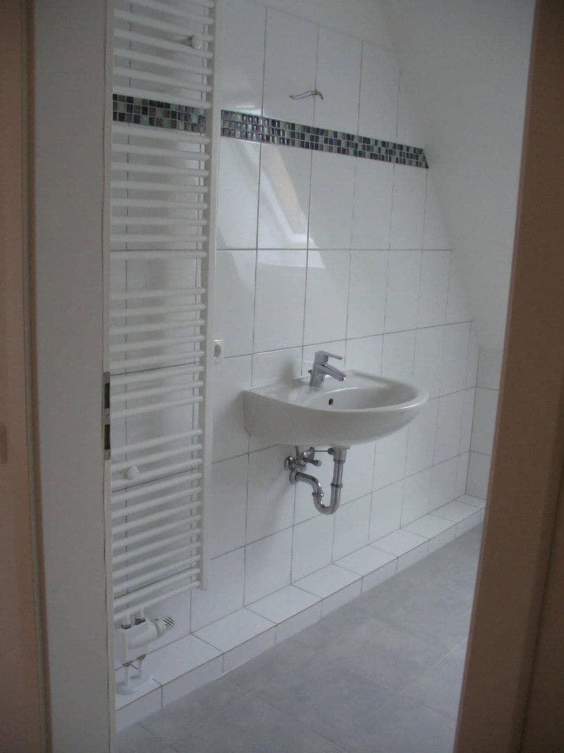 Prodej domu 260 m², pozemek 470 m², Ollerlohstraße 50a, Elmshorn, Šlesvicko-Holštýnsko Prodej domu 260 m², pozemek 470 m², Ollerlohstraße 50a, Elmshorn, Šlesvicko-Holštýnsko