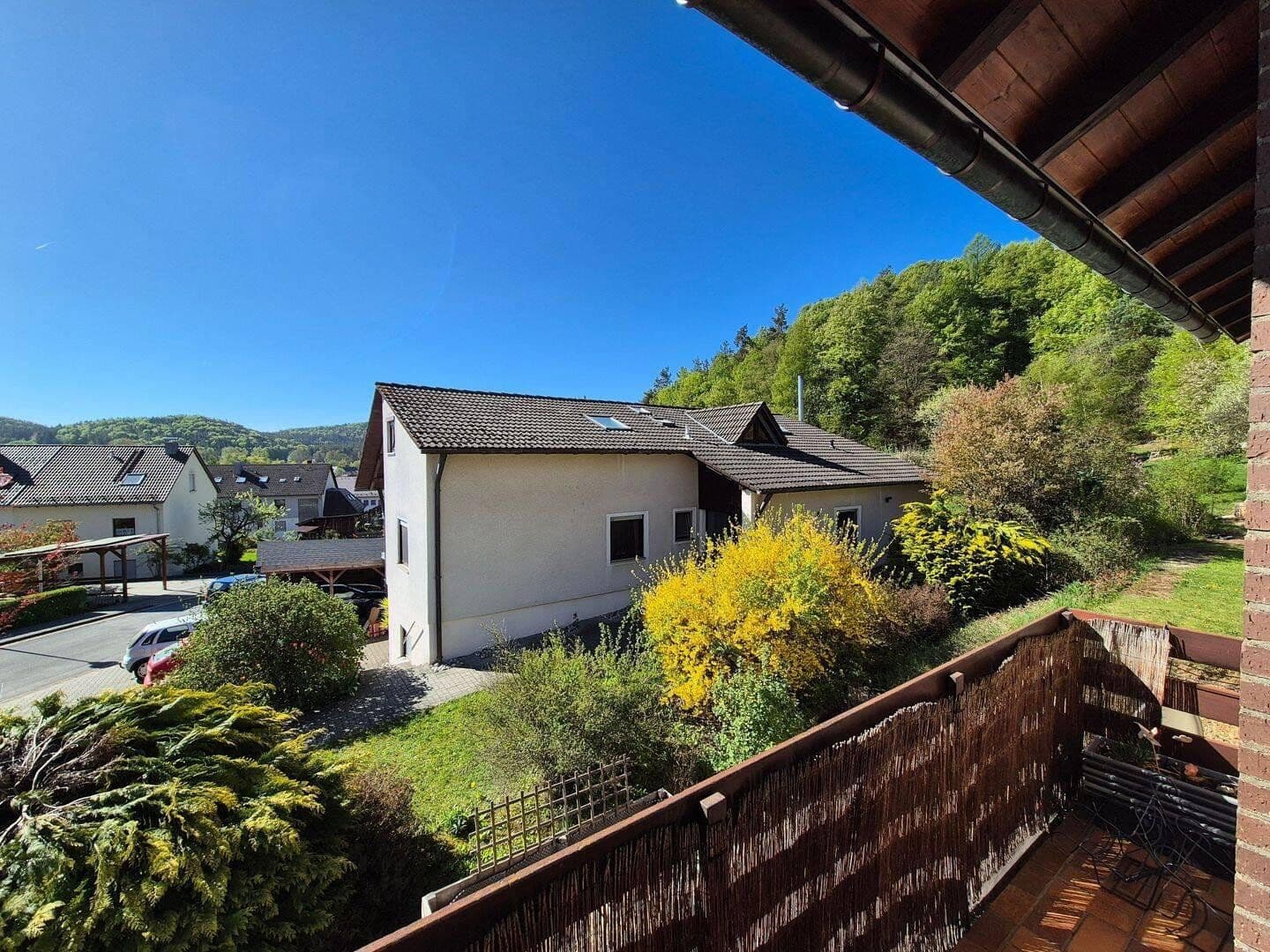 Prodej domu 318 m², pozemek 1.623 m², Neukirchen bei Sulzbach-Rosenberg, Bavorsko Prodej domu 318 m², pozemek 1.623 m², Neukirchen bei Sulzbach-Rosenberg, Bavorsko