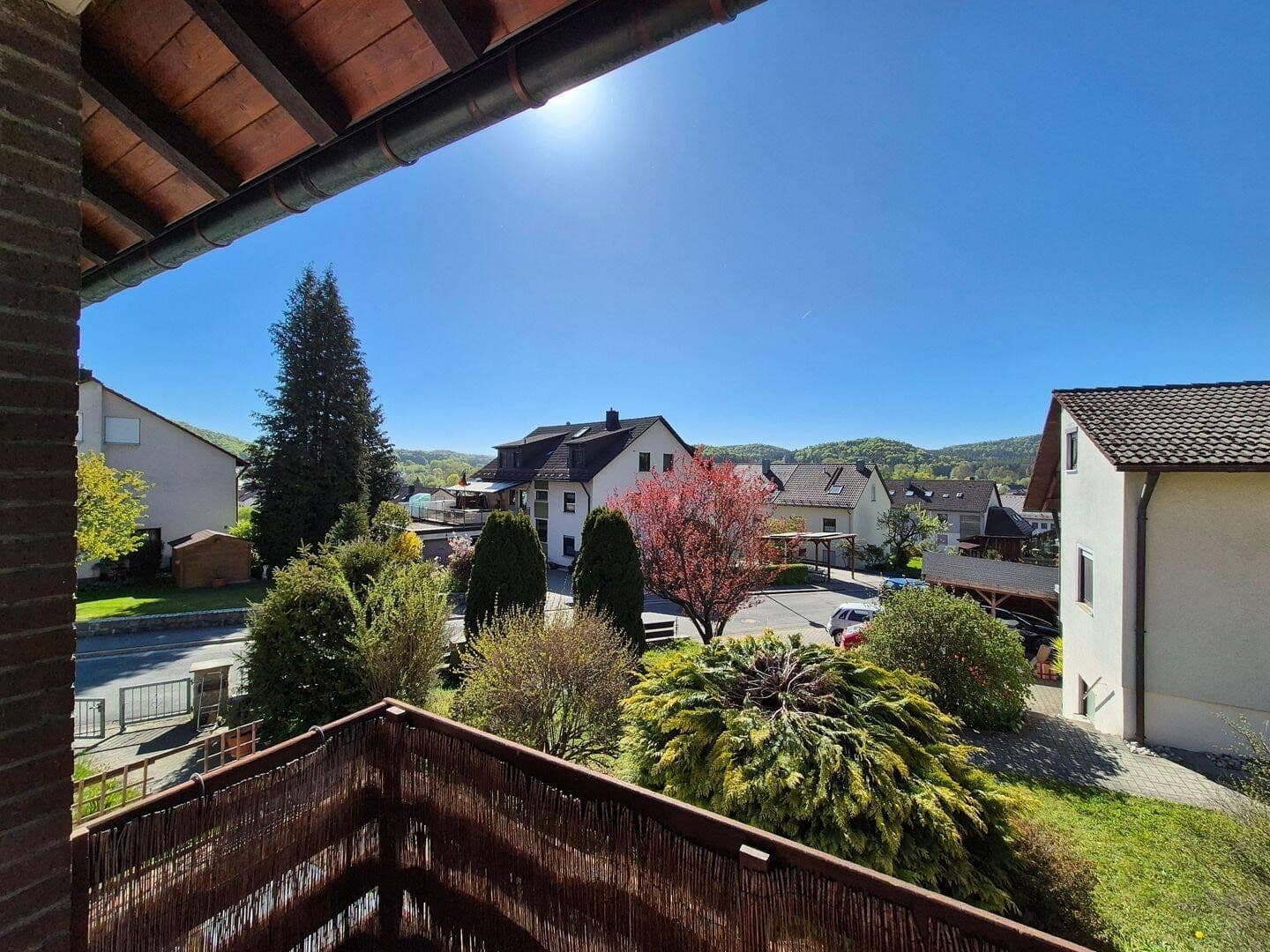 Prodej domu 318 m², pozemek 1.623 m², Neukirchen bei Sulzbach-Rosenberg, Bavorsko Prodej domu 318 m², pozemek 1.623 m², Neukirchen bei Sulzbach-Rosenberg, Bavorsko