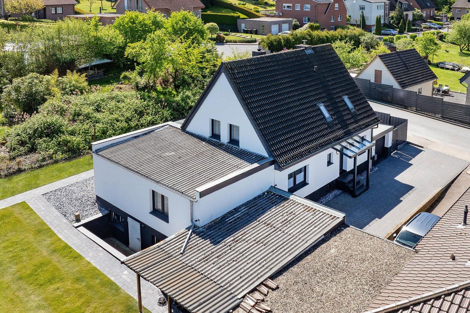 Prodej domu 165 m², pozemek 786 m², Beckum, Severní Porýní-Vestfálsko Prodej domu 165 m², pozemek 786 m², Beckum, Severní Porýní-Vestfálsko
