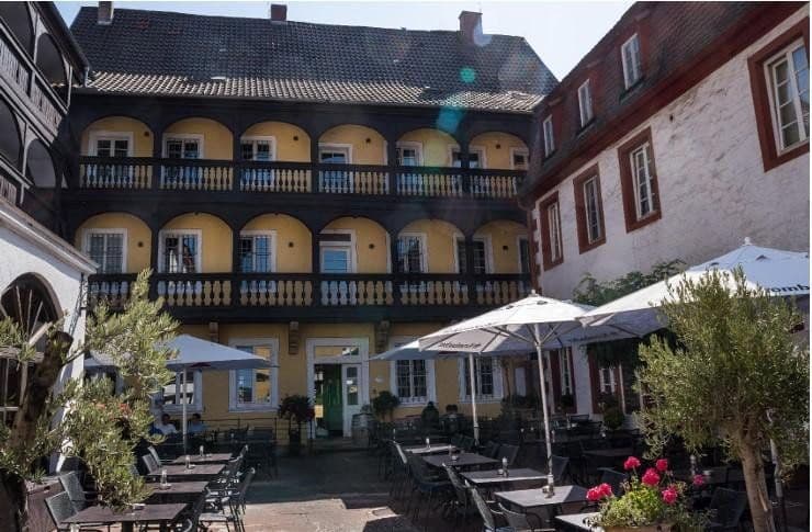 Prodej nebytového prostoru 1.107 m², Landau in der Pfalz, Porýní-Falc Prodej nebytového prostoru 1.107 m², Landau in der Pfalz, Porýní-Falc