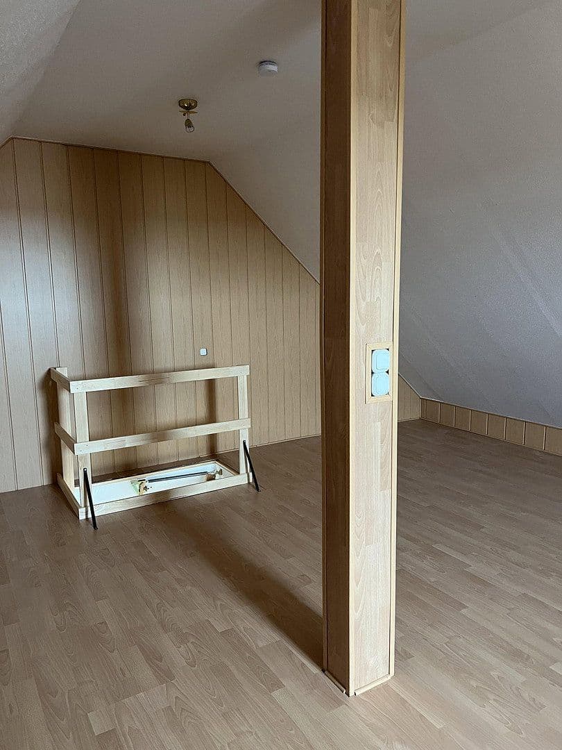Prodej domu 203 m², pozemek 357 m², Beratzhausen, Bavorsko Prodej domu 203 m², pozemek 357 m², Beratzhausen, Bavorsko