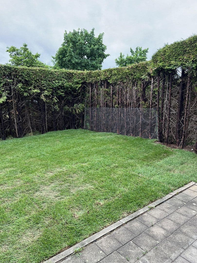 Prodej domu 203 m², pozemek 357 m², Beratzhausen, Bavorsko Prodej domu 203 m², pozemek 357 m², Beratzhausen, Bavorsko