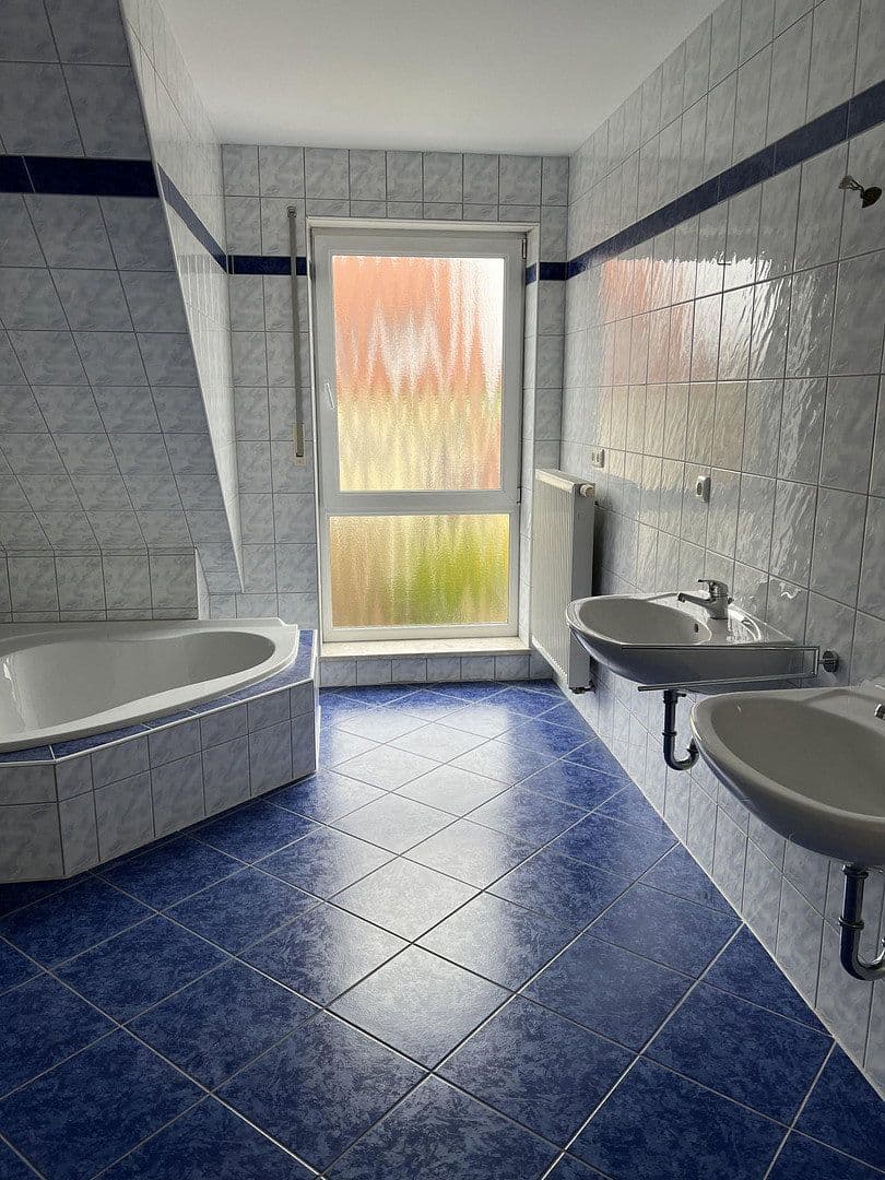 Prodej domu 203 m², pozemek 357 m², Beratzhausen, Bavorsko Prodej domu 203 m², pozemek 357 m², Beratzhausen, Bavorsko