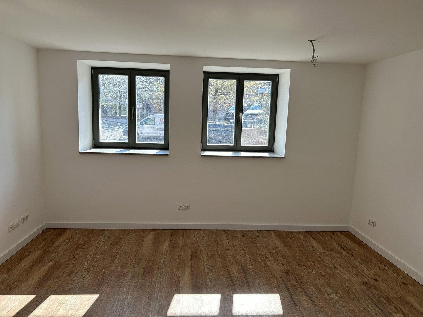 Pronájem bytu 4+1 94 m², Budenbergstraße 9, Magdeburg, Sasko-Anhaltsko Pronájem bytu 4+1 94 m², Budenbergstraße 9, Magdeburg, Sasko-Anhaltsko