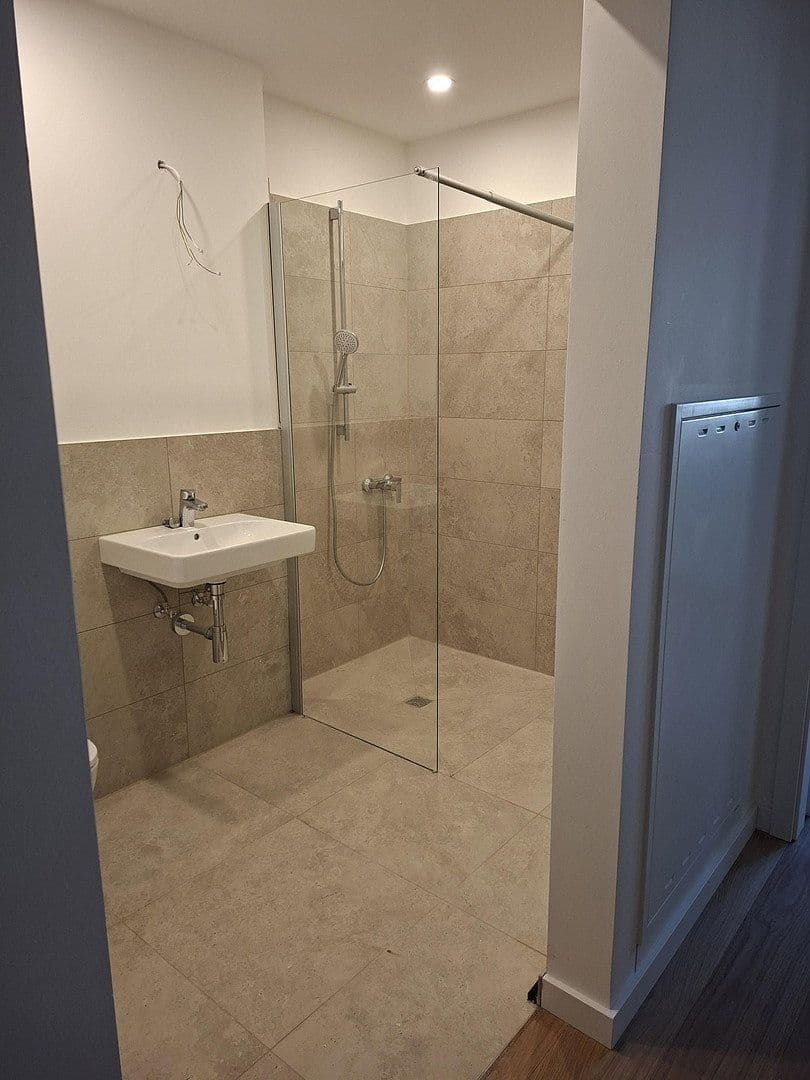 Pronájem bytu 4+1 94 m², Budenbergstraße 9, Magdeburg, Sasko-Anhaltsko Pronájem bytu 4+1 94 m², Budenbergstraße 9, Magdeburg, Sasko-Anhaltsko