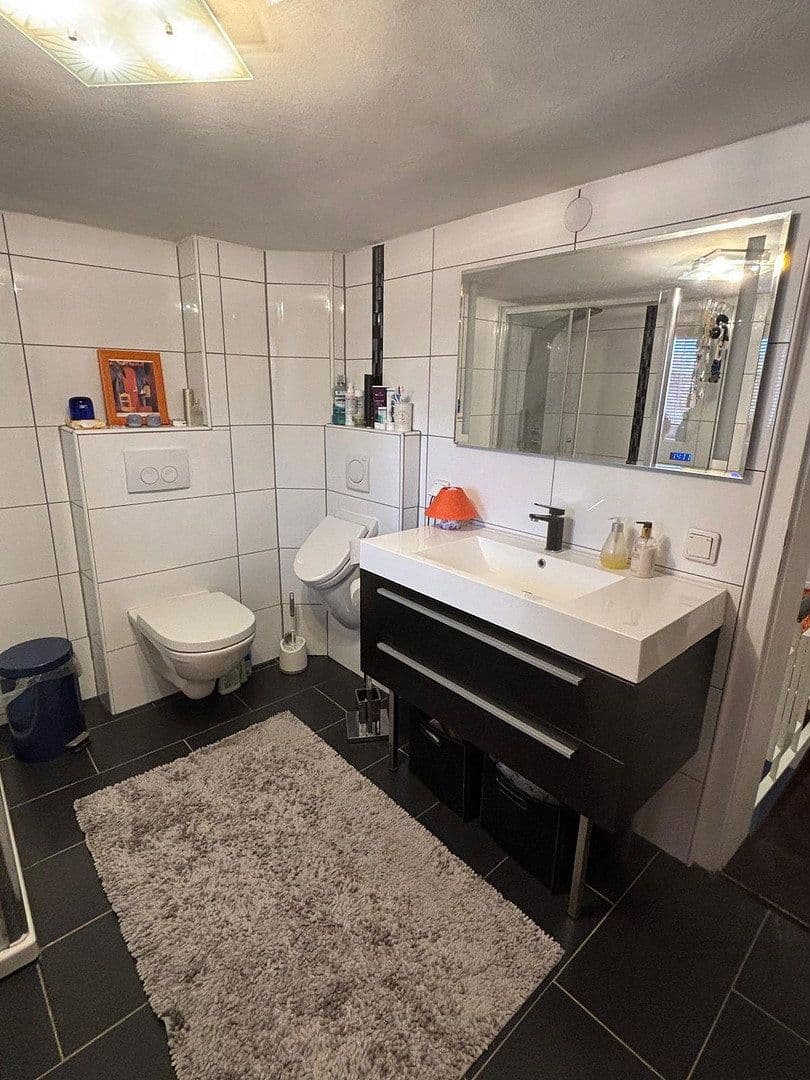 Prodej domu 115 m², pozemek 317 m², Korbach, Hessen Prodej domu 115 m², pozemek 317 m², Korbach, Hessen