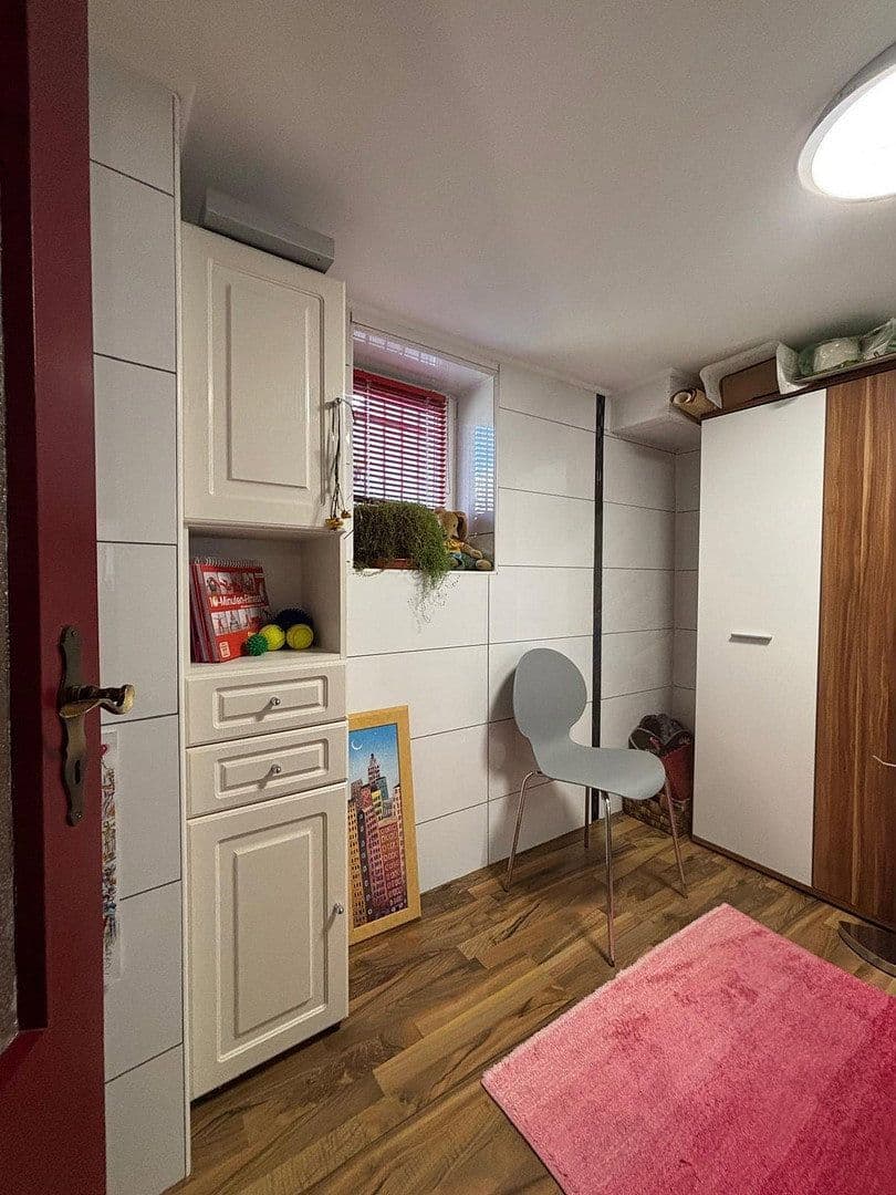 Prodej domu 115 m², pozemek 317 m², Korbach, Hessen Prodej domu 115 m², pozemek 317 m², Korbach, Hessen
