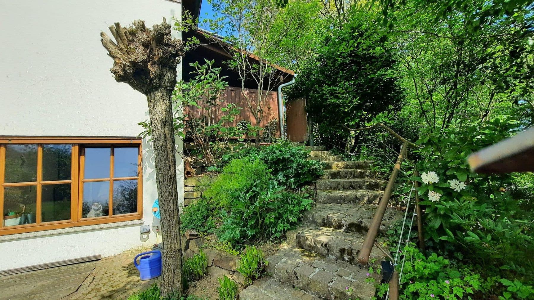 Prodej domu 188 m², pozemek 700 m², Leichlingen, Severní Porýní-Vestfálsko Prodej domu 188 m², pozemek 700 m², Leichlingen, Severní Porýní-Vestfálsko