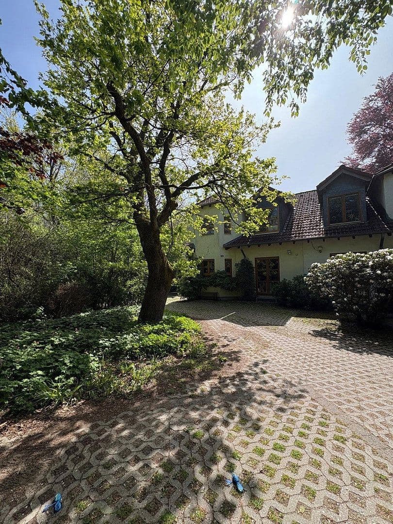 Prodej domu 188 m², pozemek 700 m², Leichlingen, Severní Porýní-Vestfálsko Prodej domu 188 m², pozemek 700 m², Leichlingen, Severní Porýní-Vestfálsko