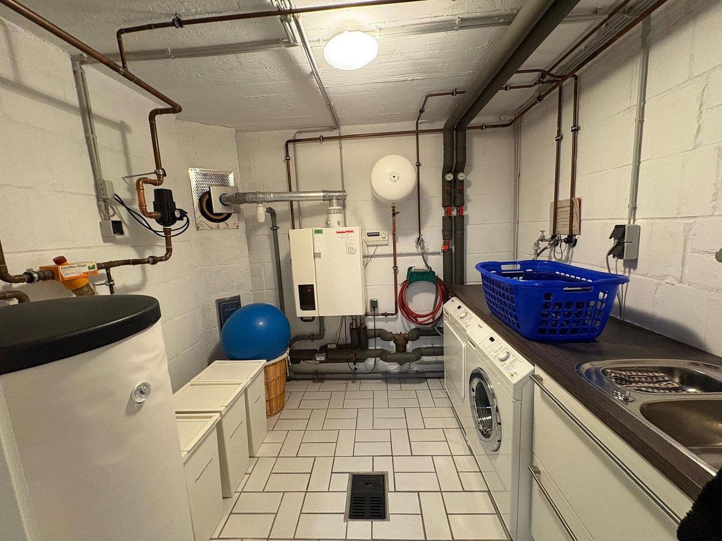 Prodej domu 188 m², pozemek 700 m², Leichlingen, Severní Porýní-Vestfálsko Prodej domu 188 m², pozemek 700 m², Leichlingen, Severní Porýní-Vestfálsko