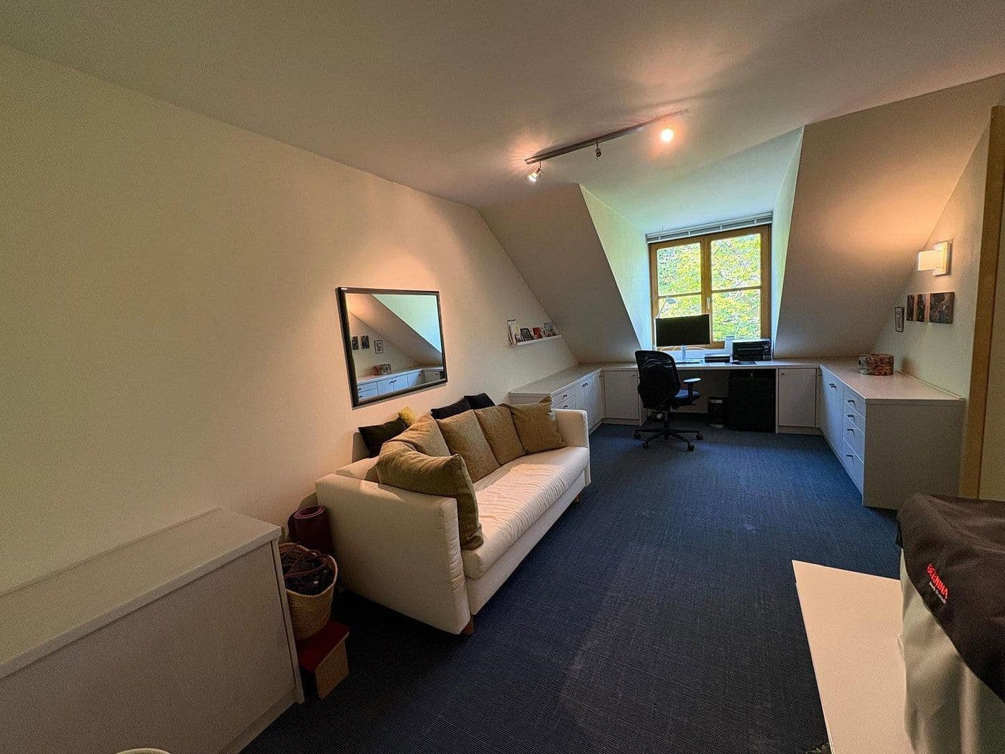 Prodej domu 188 m², pozemek 700 m², Leichlingen, Severní Porýní-Vestfálsko Prodej domu 188 m², pozemek 700 m², Leichlingen, Severní Porýní-Vestfálsko