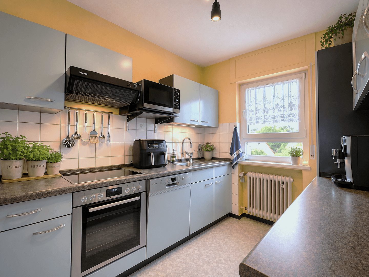Prodej domu 208 m², pozemek 595 m², Eppertshausen, Hessen Prodej domu 208 m², pozemek 595 m², Eppertshausen, Hessen