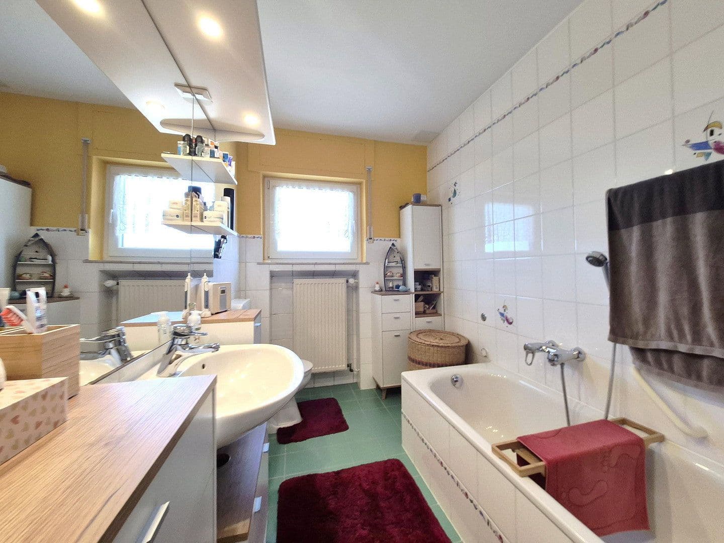 Prodej domu 208 m², pozemek 595 m², Eppertshausen, Hessen Prodej domu 208 m², pozemek 595 m², Eppertshausen, Hessen