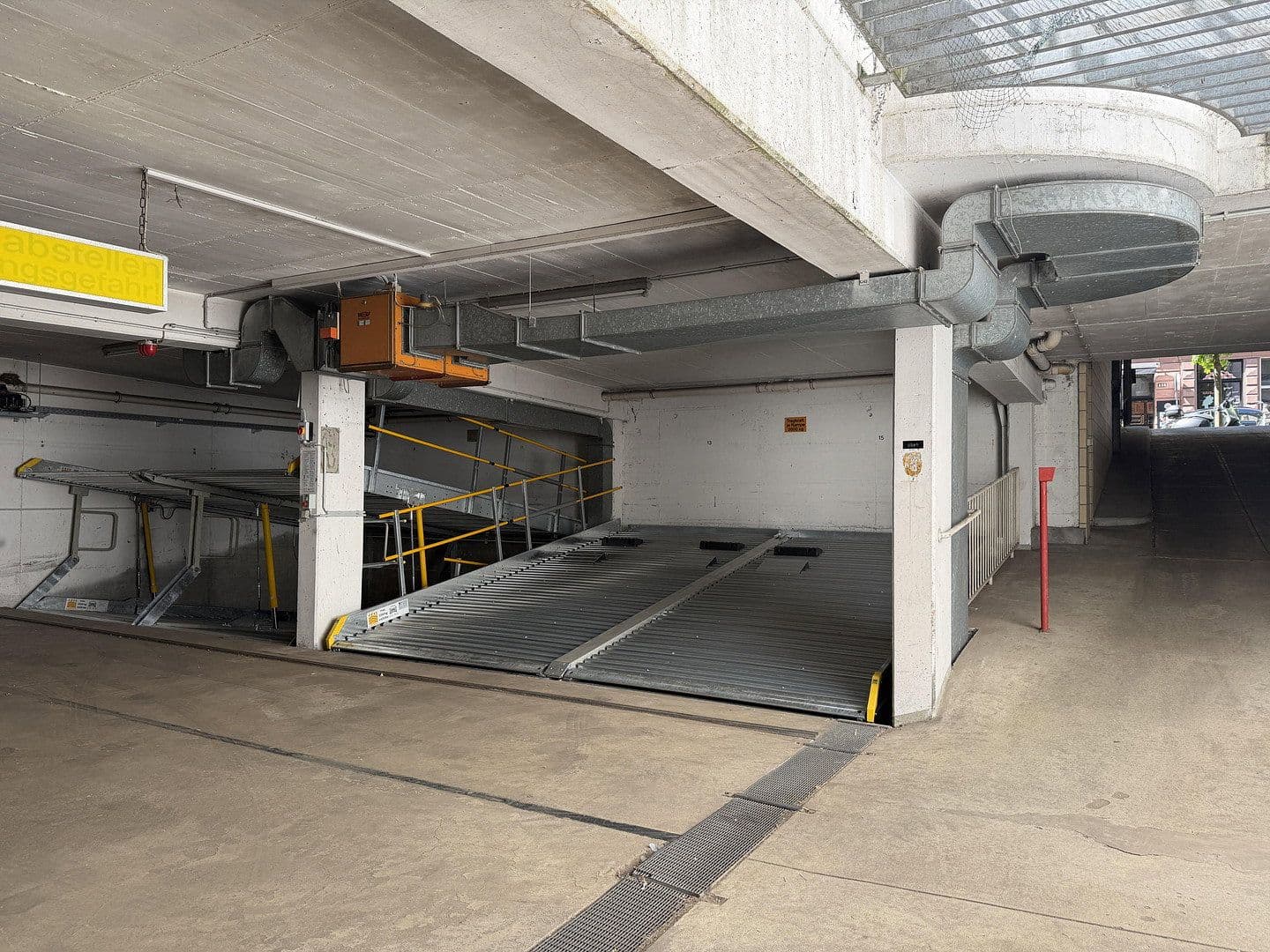 Pronájem garáže, Bergerstraße 130, Frankfurt am Main, Hessen Pronájem garáže, Bergerstraße 130, Frankfurt am Main, Hessen