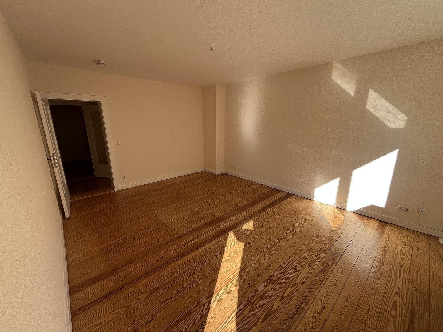 Pronájem bytu 4+1 83 m², Masurenring 73, Kiel, Šlesvicko-Holštýnsko Pronájem bytu 4+1 83 m², Masurenring 73, Kiel, Šlesvicko-Holštýnsko