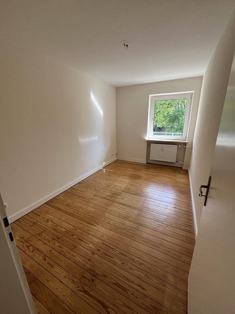 Pronájem bytu 4+1 83 m², Masurenring 73, Kiel, Šlesvicko-Holštýnsko Pronájem bytu 4+1 83 m², Masurenring 73, Kiel, Šlesvicko-Holštýnsko