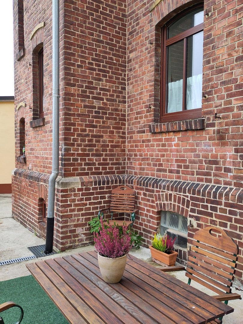 Prodej domu 222 m², pozemek 637 m², Ahnatalstraße 58, Kassel, Hessen Prodej domu 222 m², pozemek 637 m², Ahnatalstraße 58, Kassel, Hessen