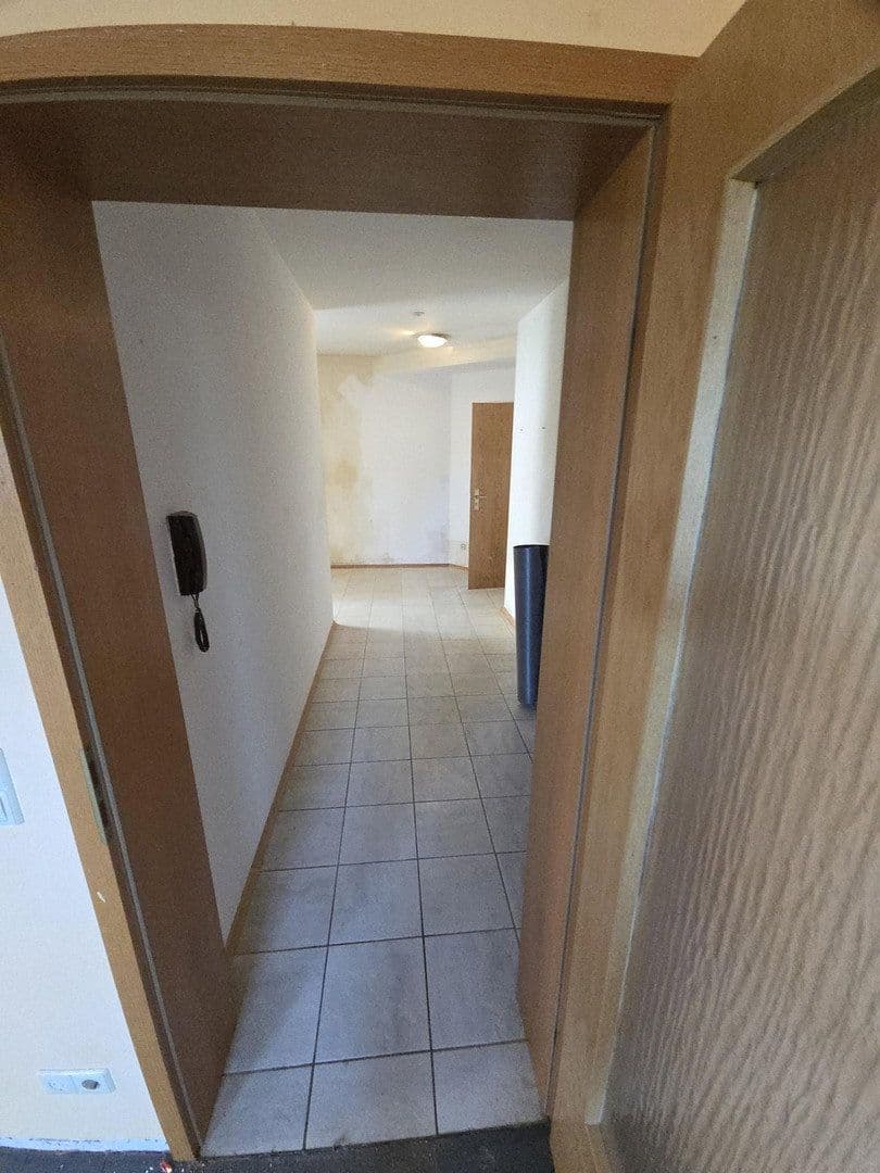 Pronájem bytu 3+1 65 m², Edesheim, Porýní-Falc Pronájem bytu 3+1 65 m², Edesheim, Porýní-Falc
