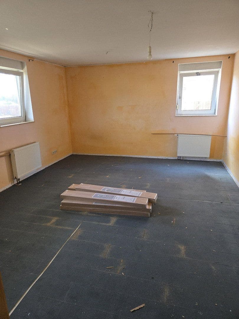 Pronájem bytu 3+1 65 m², Edesheim, Porýní-Falc Pronájem bytu 3+1 65 m², Edesheim, Porýní-Falc