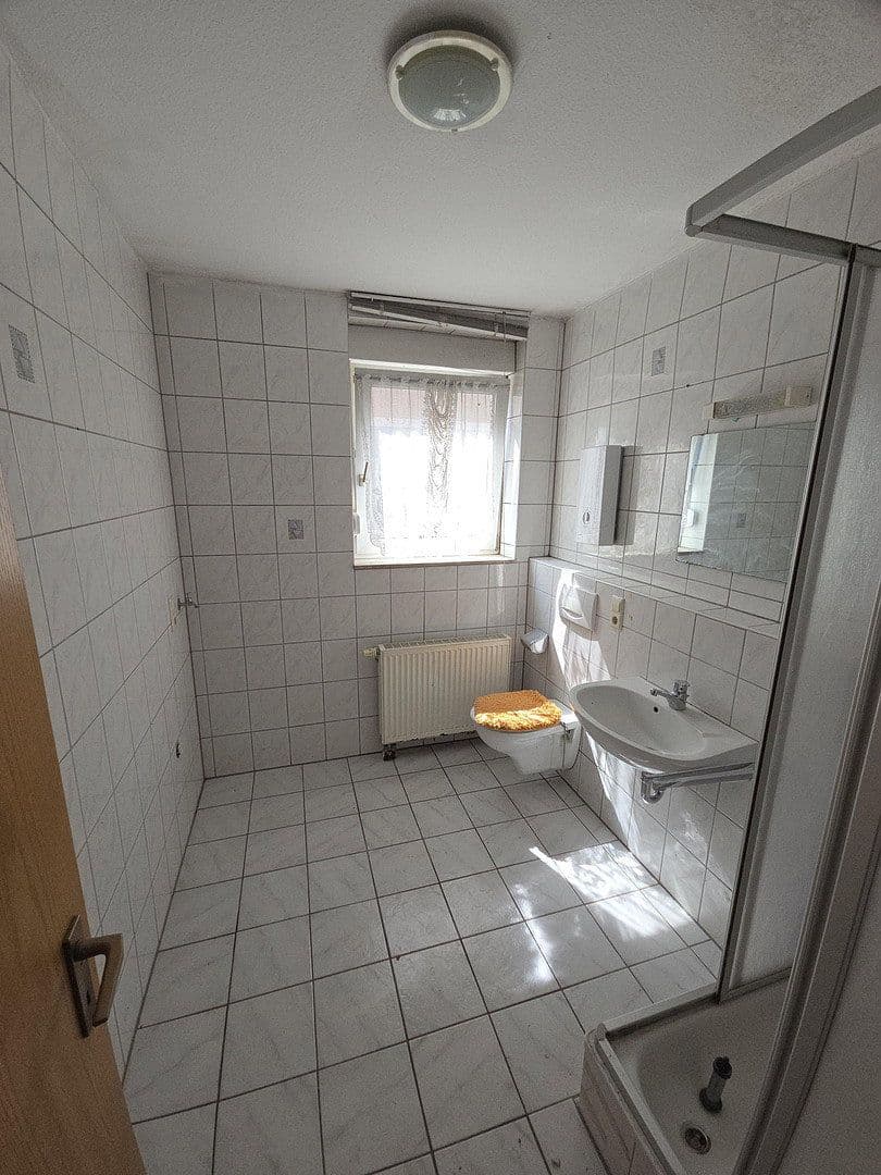 Pronájem bytu 3+1 65 m², Edesheim, Porýní-Falc Pronájem bytu 3+1 65 m², Edesheim, Porýní-Falc