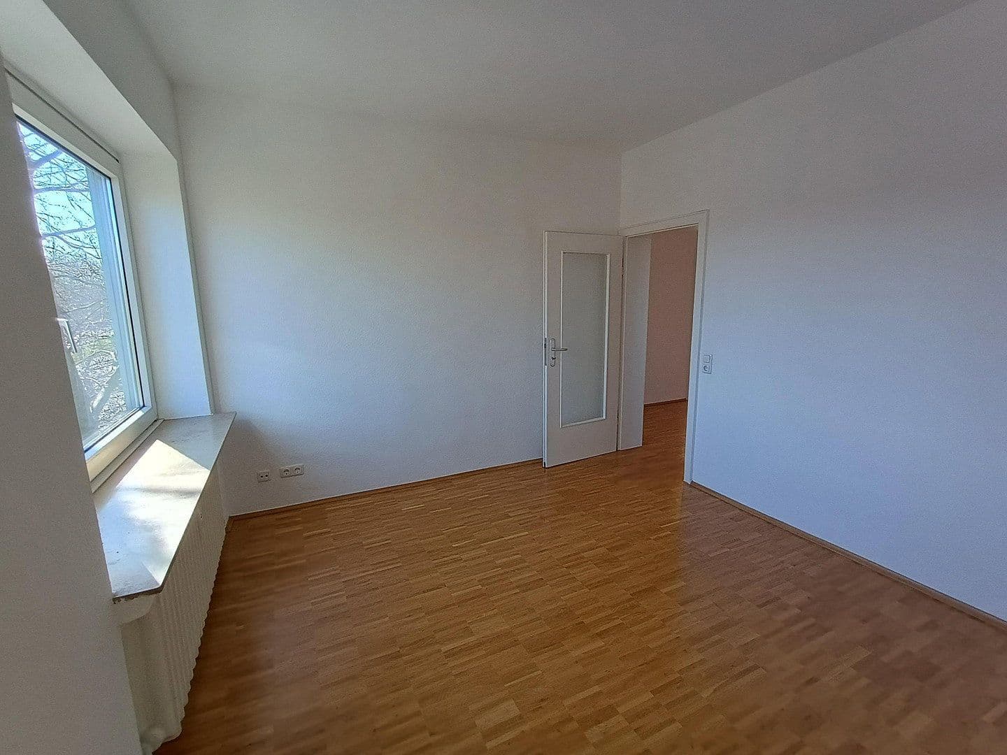 Pronájem bytu 3+1 74 m², Wilhelm-Crüwell-Straße 20, Dortmund, Severní Porýní-Vestfálsko Pronájem bytu 3+1 74 m², Wilhelm-Crüwell-Straße 20, Dortmund, Severní Porýní-Vestfálsko